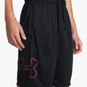 Under Armour Mens Black Shorts, Size M